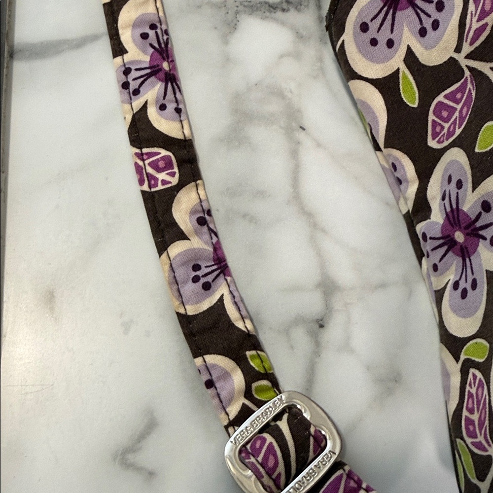 Vera Bradley Flap Crossbody Bag- vintage retired Plum Petals floral pattern - Picture 3 of 12